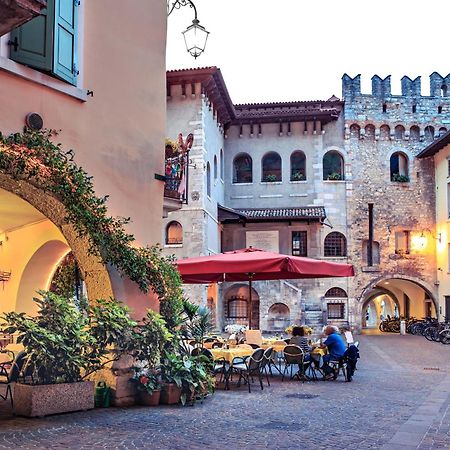 Appartamento Centro Storico Riva 2 - Happy Rentals Экстерьер фото